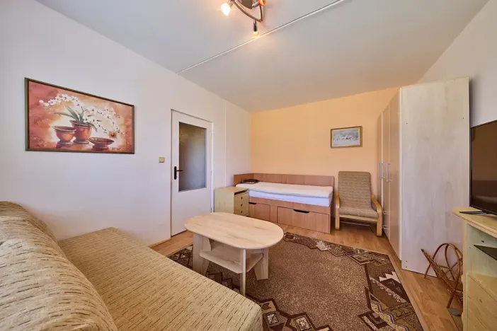 Prodej bytu 1+1, Trutnov, Za Komínem, 32 m2