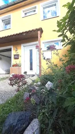 Prodej rodinného domu, Tišice, Hasičská, 150 m2