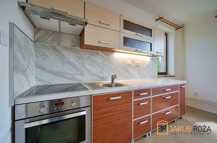 Pronájem bytu 2+1, Jilemnice, Na Kozinci, 69 m2