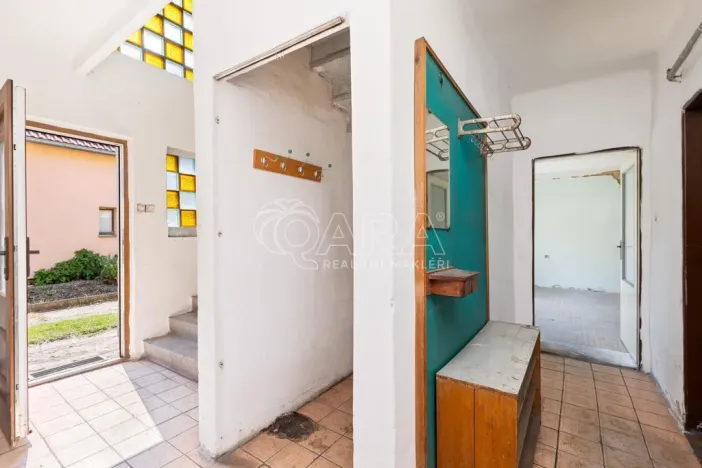 Prodej rodinného domu, Pečky - Velké Chvalovice, Dlouhá, 170 m2