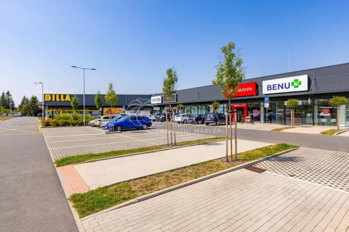 Prodej rodinného domu, Pečky - Velké Chvalovice, Dlouhá, 170 m2