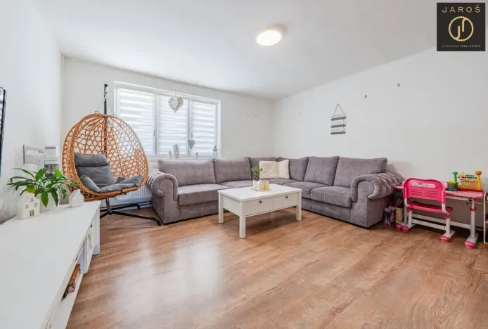Prodej bytu 3+1, Bitozeves, 71 m2