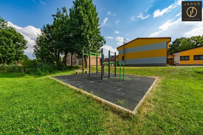 Prodej bytu 3+1, Bitozeves, 71 m2