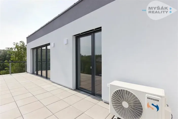 Prodej bytu 4+kk, Kladno, Vrchlického, 148 m2