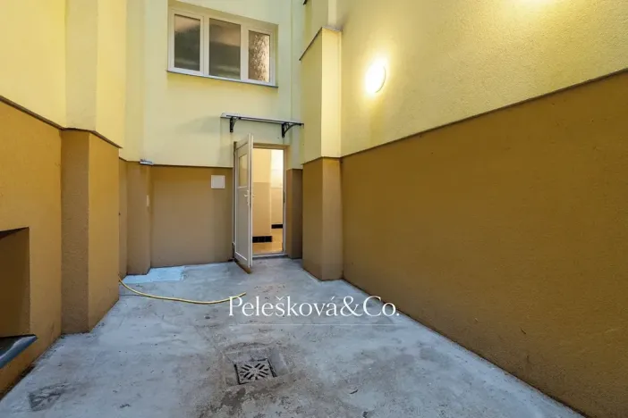 Prodej bytu 3+kk, Praha - Žižkov, Viklefova, 100 m2