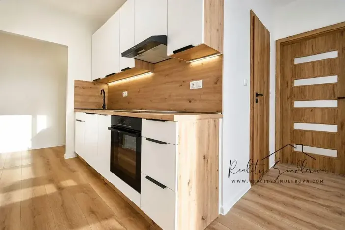 Prodej bytu 2+1, Přerov, Osmek, 52 m2