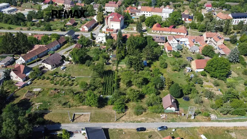 Prodej pozemku pro bydlení, Kyjov, 3300 m2
