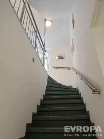 Pronájem komerční nemovitosti, Chrastava, Liberecká, 650 m2