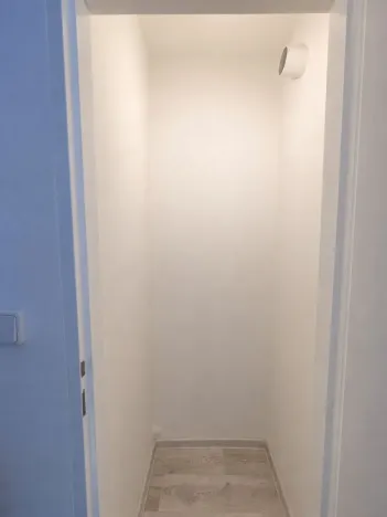 Pronájem bytu 2+1, Karlovy Vary - Stará Role, Závodu míru, 65 m2