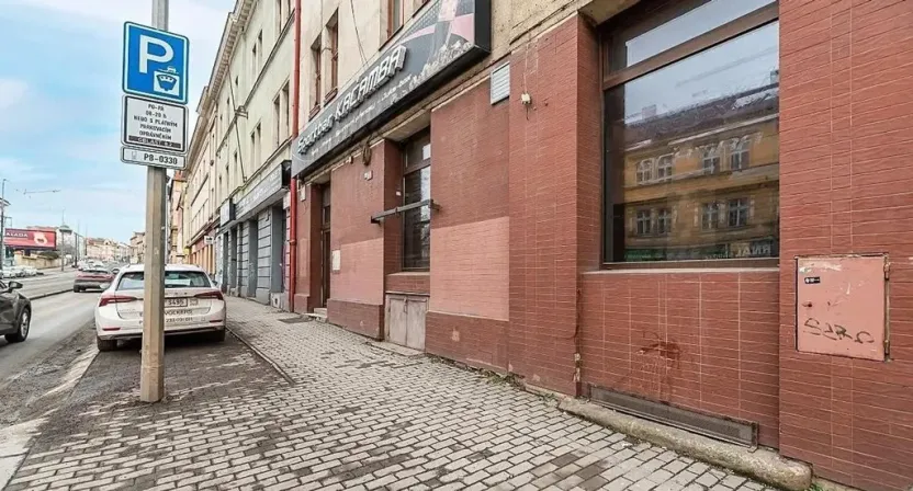 Pronájem skladu, Praha - Libeň, Sokolovská, 120 m2