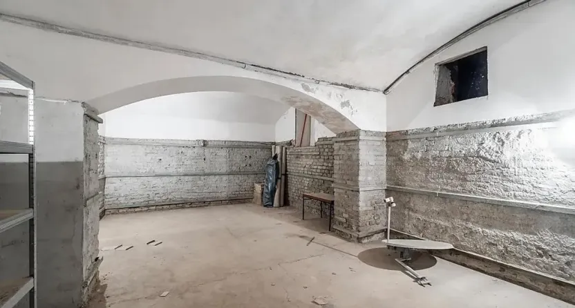 Pronájem skladu, Praha - Libeň, Sokolovská, 120 m2