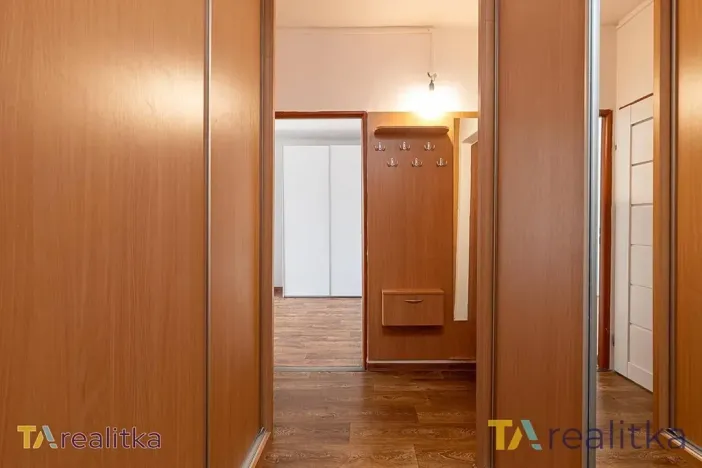 Prodej bytu 2+1, Karviná, Haškova, 54 m2