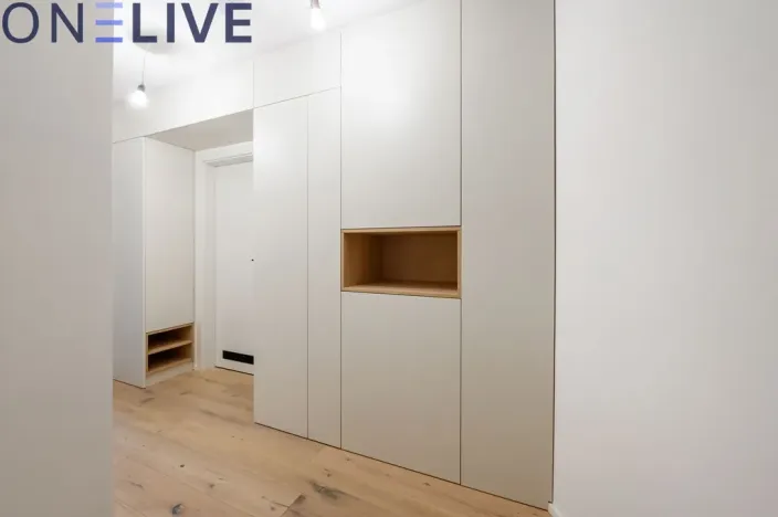 Pronájem bytu 1+kk, Praha, Krymská, 36 m2