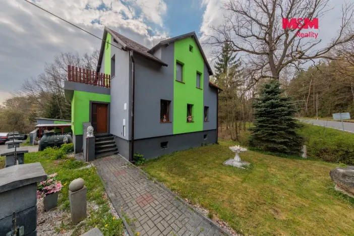 Prodej rodinného domu, Kaceřov - Horní Pochlovice, 176 m2