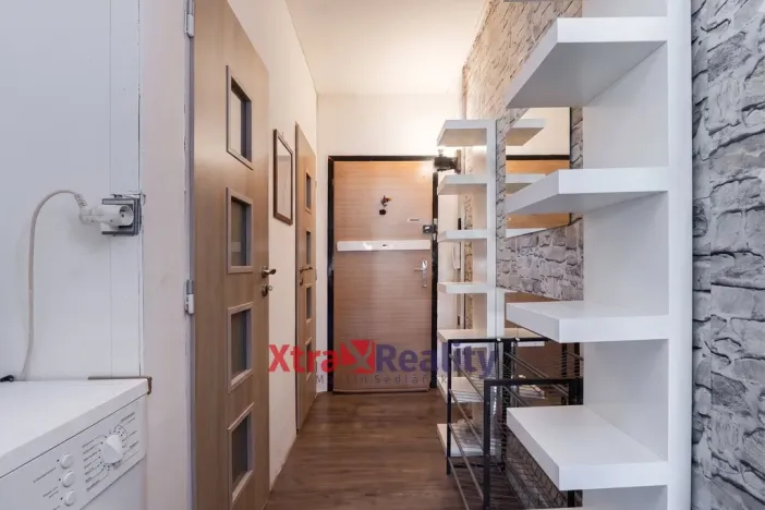 Prodej bytu 1+kk, Teplice - Trnovany, Krušnohorská, 32 m2