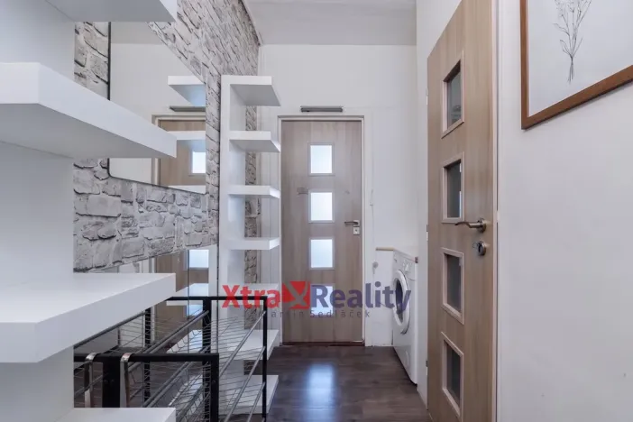 Prodej bytu 1+kk, Teplice - Trnovany, Krušnohorská, 32 m2