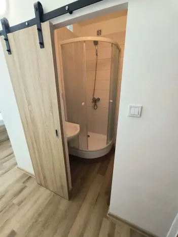 Pronájem bytu 1+kk, Chlumec, Zákoutí, 19 m2