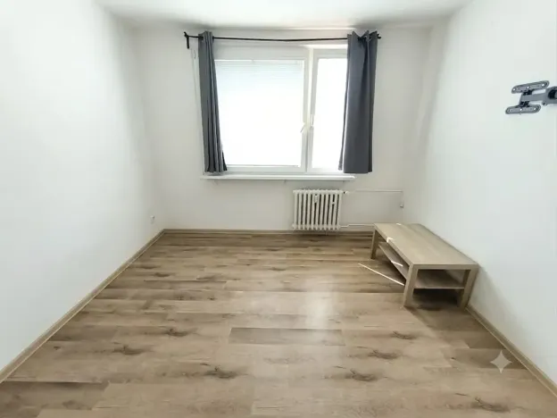 Pronájem bytu 1+kk, Chlumec, Zákoutí, 19 m2
