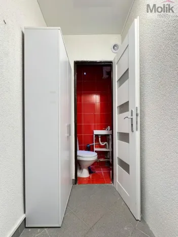 Pronájem obchodního prostoru, Most, U Stadionu, 23 m2