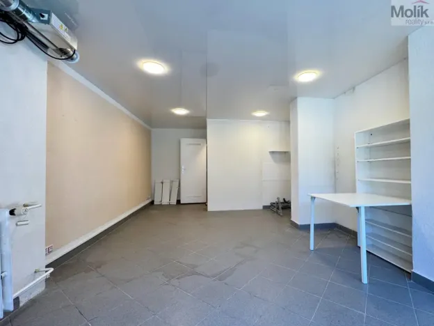 Pronájem obchodního prostoru, Most, U Stadionu, 23 m2