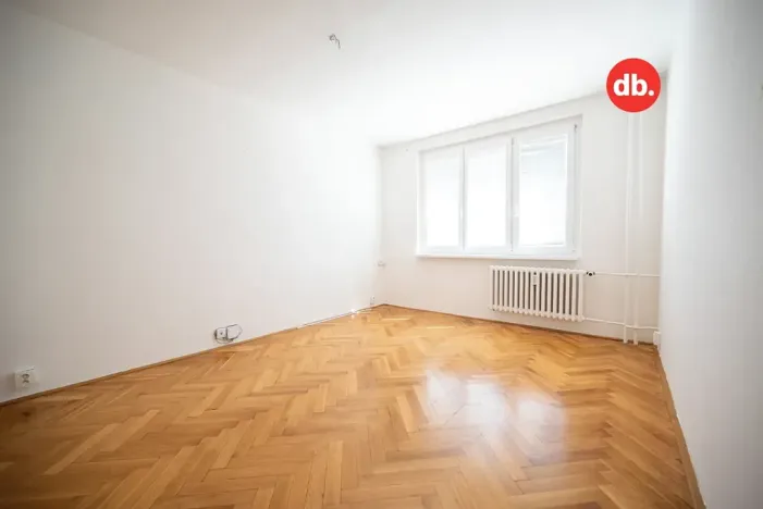 Pronájem bytu 2+1, Karlovy Vary, Vodárenská, 54 m2