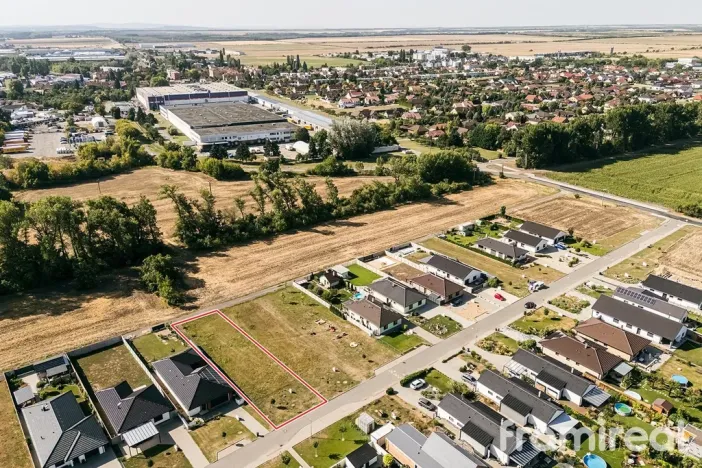 Prodej pozemku pro bydlení, Cvrčovice, 726 m2