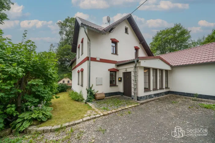 Prodej chalupy, Kraslice - Kostelní, 161 m2