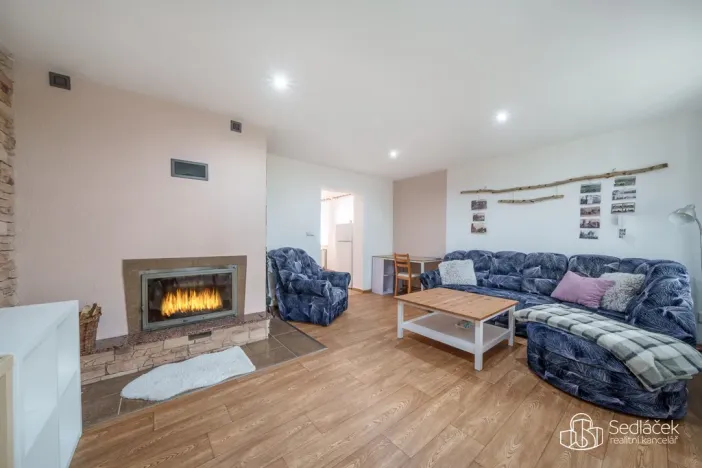 Prodej chalupy, Kraslice - Kostelní, 161 m2