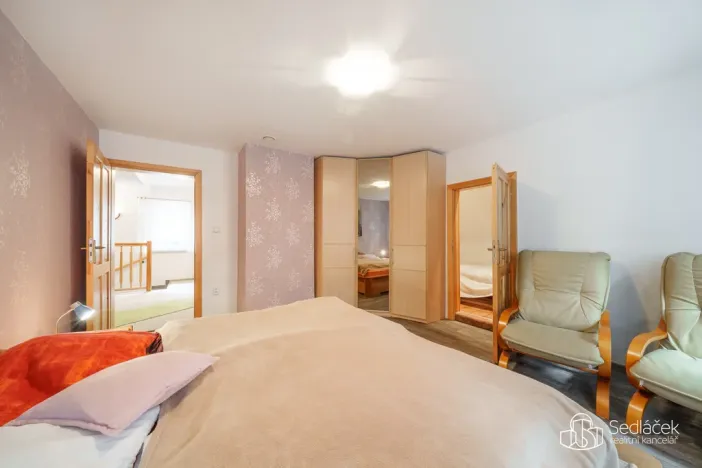 Prodej chalupy, Kraslice - Kostelní, 161 m2