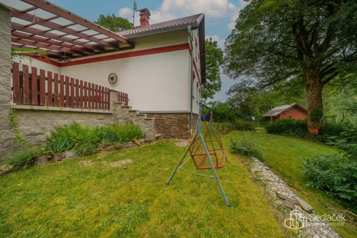 Prodej chalupy, Kraslice - Kostelní, 161 m2