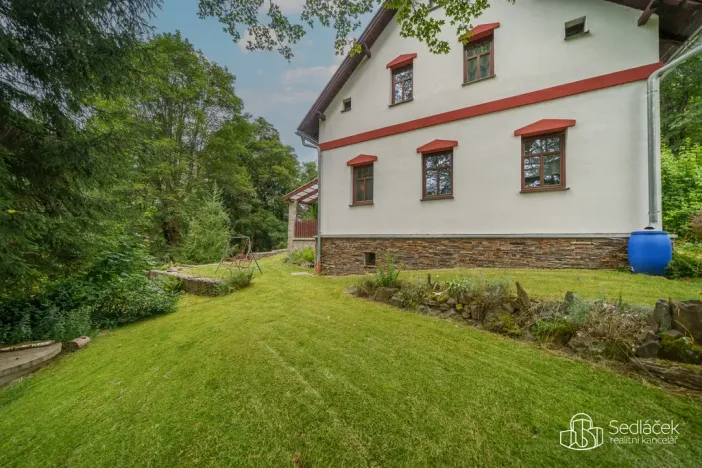 Prodej chalupy, Kraslice - Kostelní, 161 m2