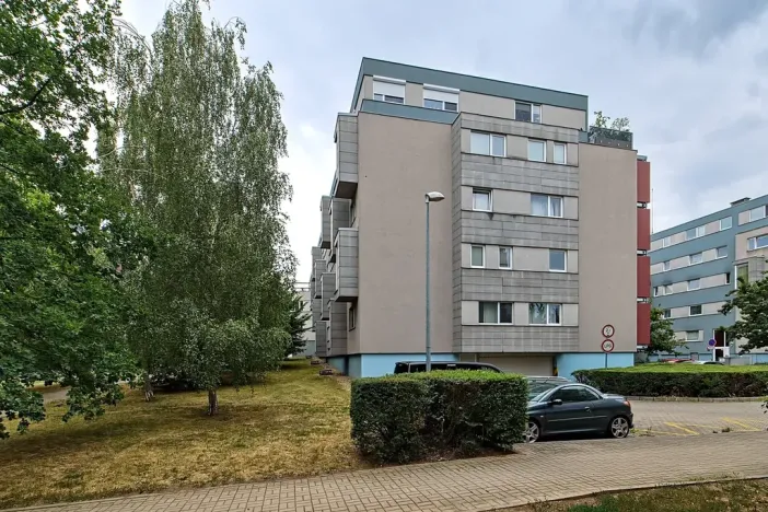 Prodej bytu 2+kk, Praha - Letňany, Kostomlatská, 65 m2