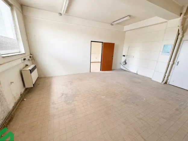 Pronájem skladu, Praha - Běchovice, Podnikatelská, 477 m2