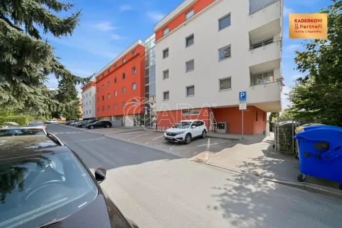 Prodej bytu 2+kk, Kuřim, U stadionu, 67 m2