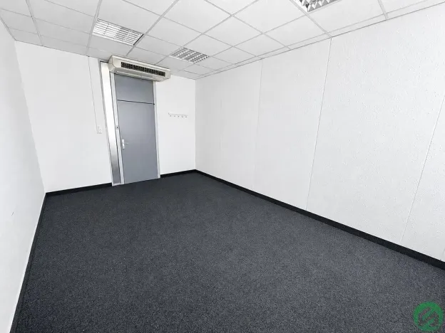 Pronájem kanceláře, Praha - Strašnice, V olšinách, 18 m2