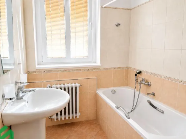 Pronájem skladu, Praha - Písnice, Putimská, 1500 m2
