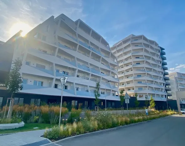 Pronájem bytu 1+kk, Brno, Komárovská, 33 m2