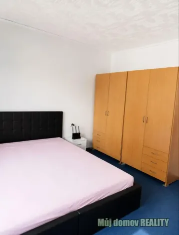Pronájem bytu 3+1, Praha - Libuš, 116 m2