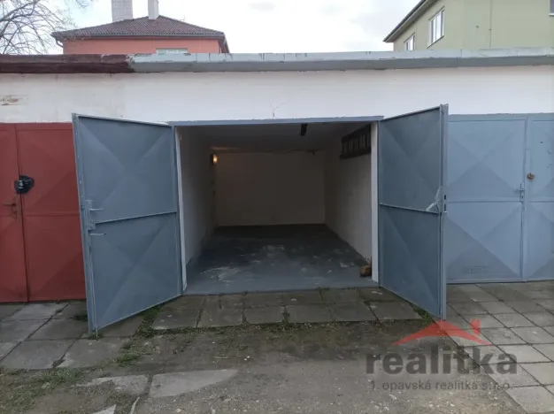 Prodej garáže, Opava, Jurečkova, 18 m2