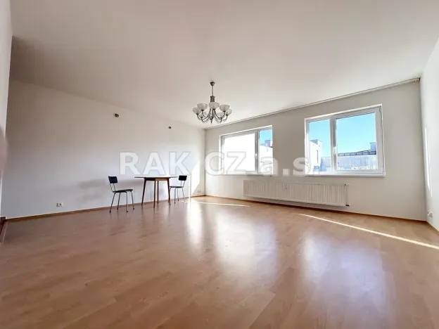 Pronájem bytu 3+kk, Praha - Prosek, Libočanská, 90 m2