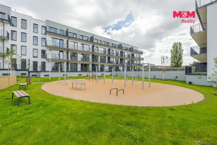 Prodej bytu 1+kk, Kladno - Dubí, Ke křížku, 25 m2