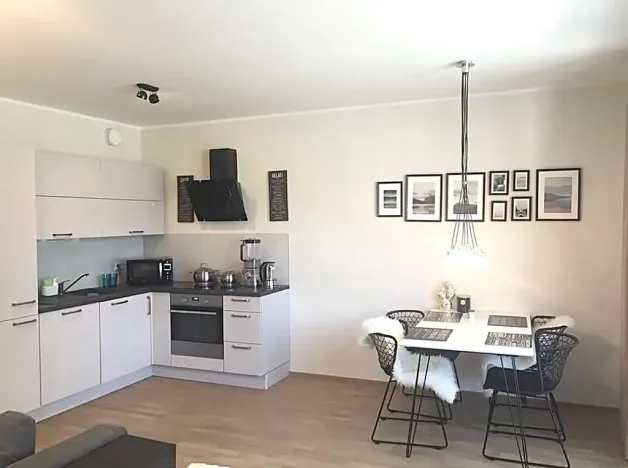 Pronájem bytu 1+kk, Praha - Jinonice, Pod stolovou horou, 42 m2