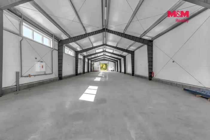 Pronájem výrobních prostor, Nová Paka, Přibyslavská, 450 m2