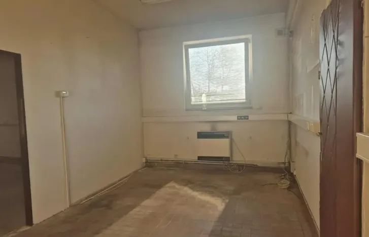 Pronájem výrobních prostor, Praha - Běchovice, Podnikatelská, 595 m2