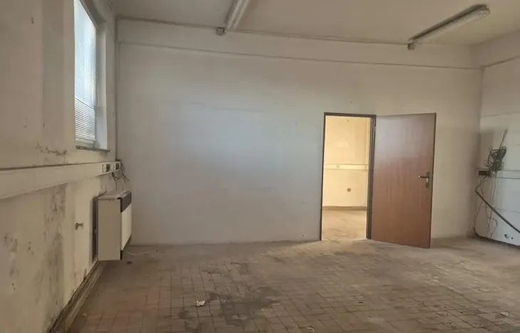 Pronájem výrobních prostor, Praha - Běchovice, Podnikatelská, 595 m2
