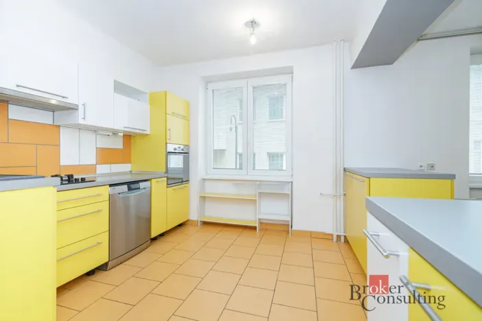 Prodej bytu 3+kk, Opava - Město, U Fortny, 76 m2