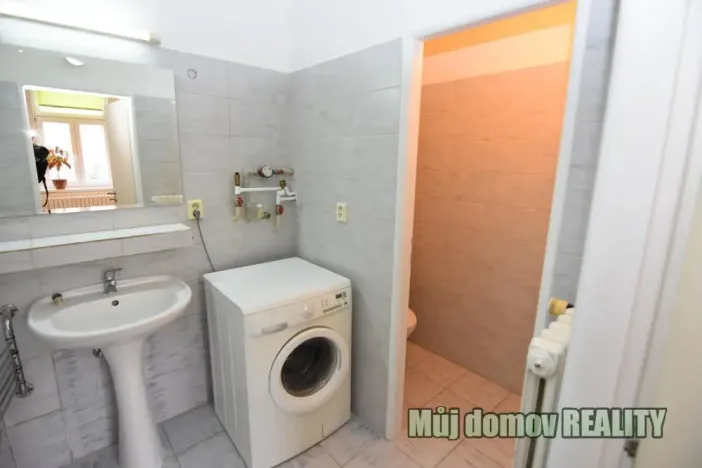 Pronájem bytu 2+kk, Praha - Vysočany, Freyova, 56 m2