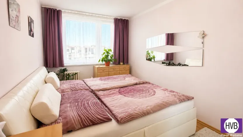 Prodej bytu 2+kk, Praha, Doležalova, 46 m2