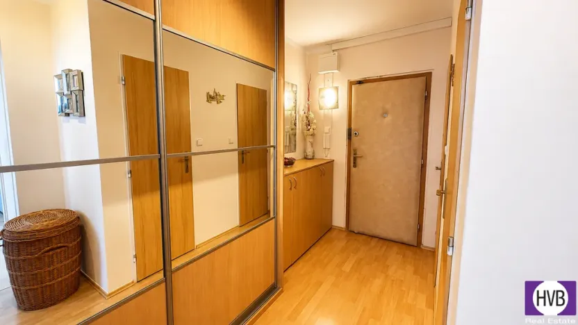 Prodej bytu 2+kk, Praha, Doležalova, 46 m2