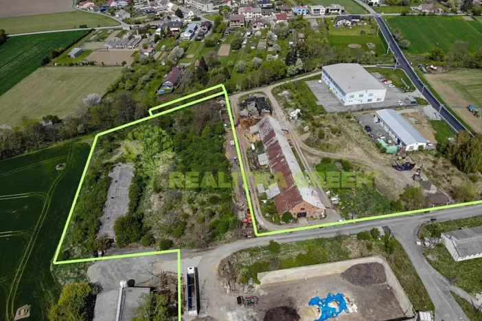 Prodej komerčního pozemku, Holešov, 27330 m2